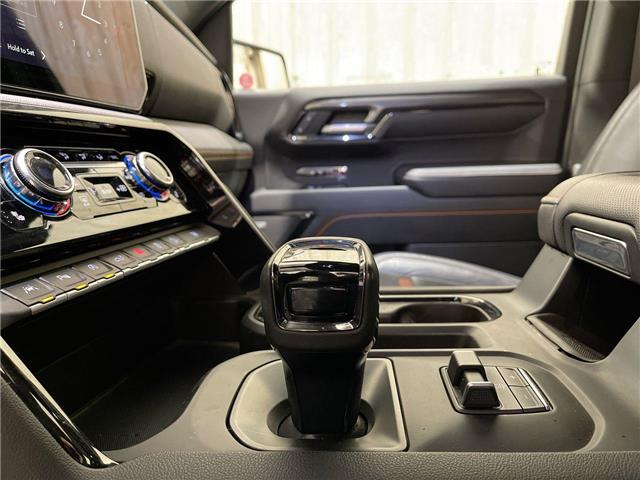 2022 GMC Sierra 1500 AT4 (Stk: 10744AT) in Meadow Lake - Image 10 of 15