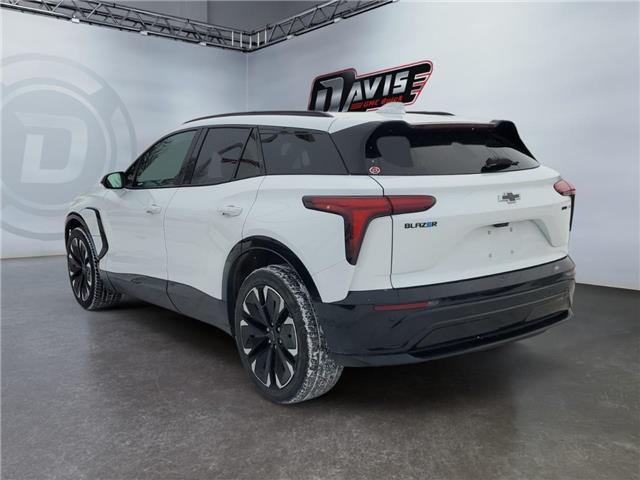 2024 Chevrolet Blazer EV RS (Stk: 351514) in Medicine Hat - Image 3 of 15