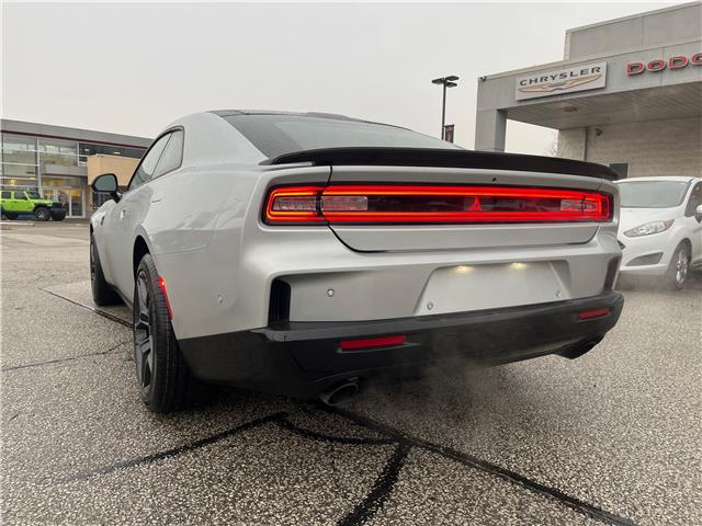 2026 Dodge Charger Scat Pack (Stk: 26-204) in Sarnia - Image 3 of 22