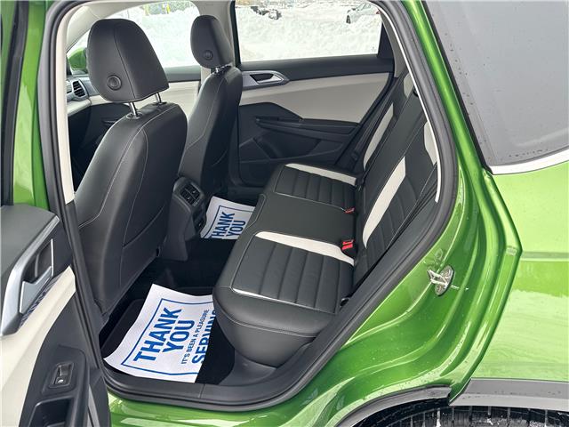 2025 Volkswagen Taos Highline (Stk: 0215P) in Meaford - Image 10 of 14