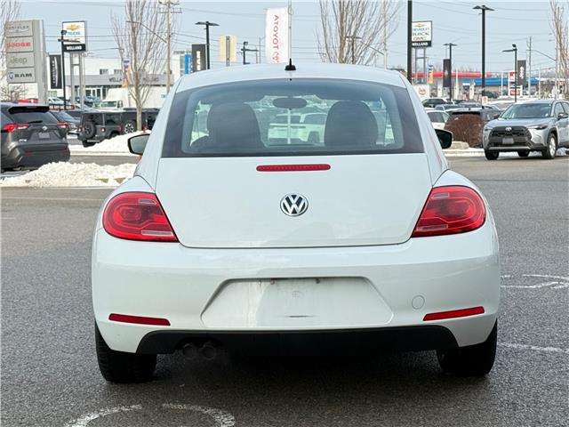 2016 Volkswagen Beetle 1.8 TSI Trendline (Stk: 6442A) in Welland - Image 4 of 15