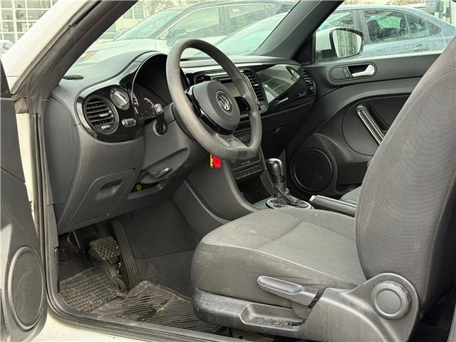 2016 Volkswagen Beetle 1.8 TSI Trendline (Stk: 6442A) in Welland - Image 5 of 15