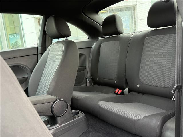 2016 Volkswagen Beetle 1.8 TSI Trendline (Stk: 6442A) in Welland - Image 13 of 15