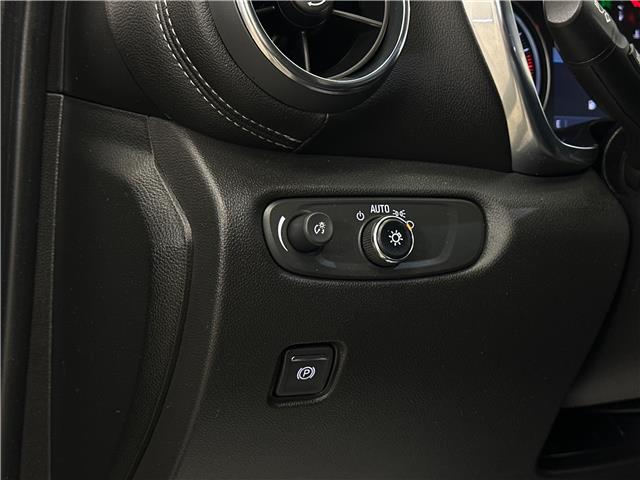 2023 Chevrolet Blazer 2LT (Stk: 43280JA) in Belleville - Image 16 of 28