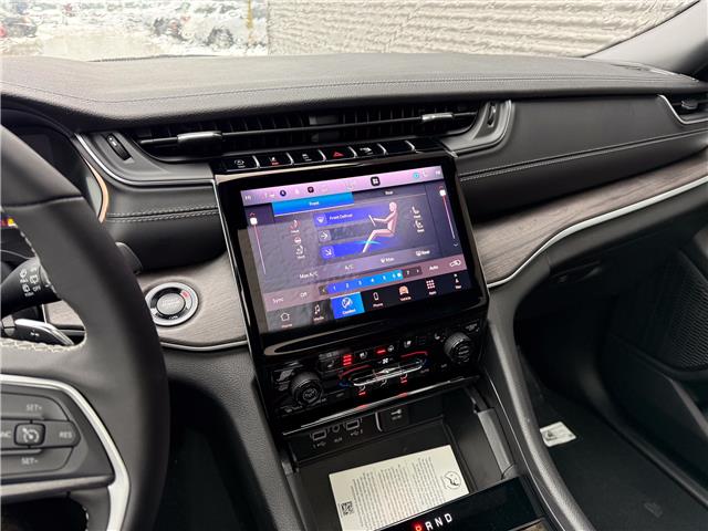 2025 Jeep Grand Cherokee L Limited (Stk: 25588) in London - Image 17 of 26