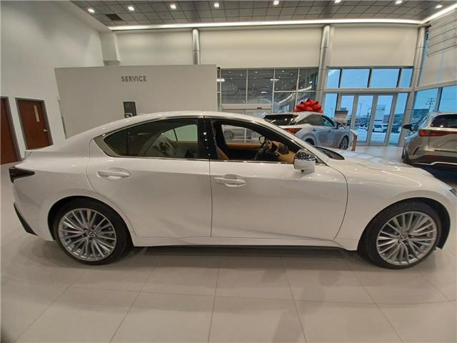 2025 Lexus IS 300 Base (Stk: 258031) in Regina - Image 4 of 21