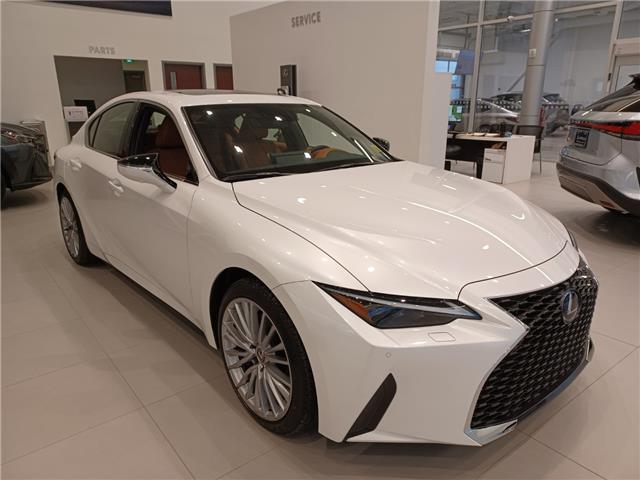 2025 Lexus IS 300 Base (Stk: 258031) in Regina - Image 3 of 21
