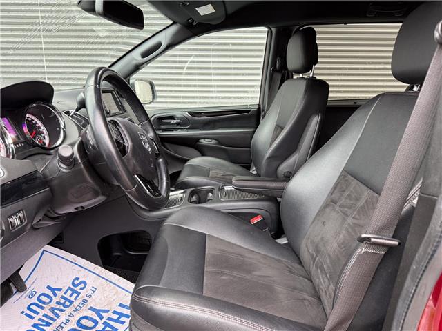 2020 Dodge Grand Caravan Premium Plus (Stk: 25205DB) in London - Image 10 of 31
