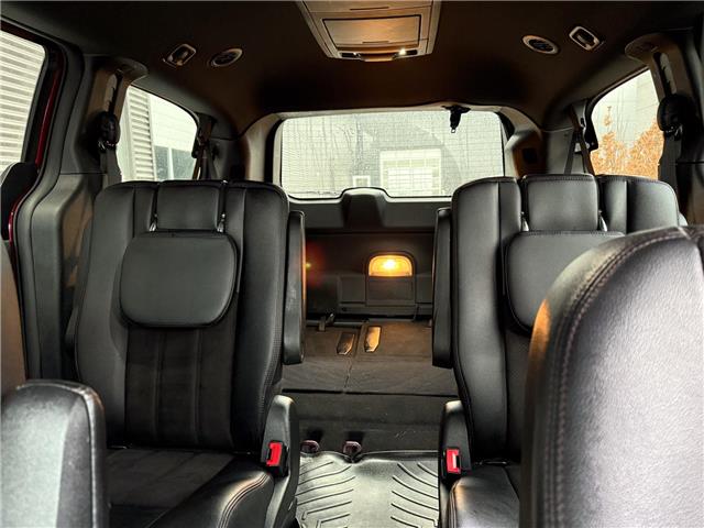 2020 Dodge Grand Caravan Premium Plus (Stk: 25205DB) in London - Image 15 of 31