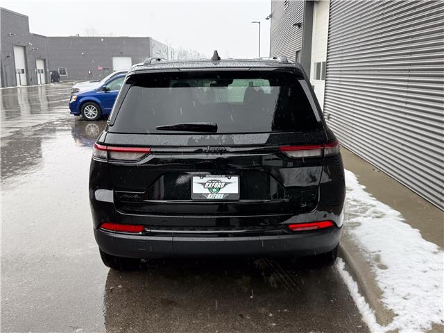 2025 Jeep Grand Cherokee Limited (Stk: 25582) in London - Image 5 of 27