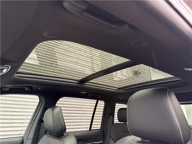 2025 Jeep Grand Cherokee Limited (Stk: 25582) in London - Image 10 of 27