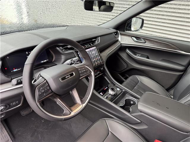 2025 Jeep Grand Cherokee Limited (Stk: 25582) in London - Image 11 of 27
