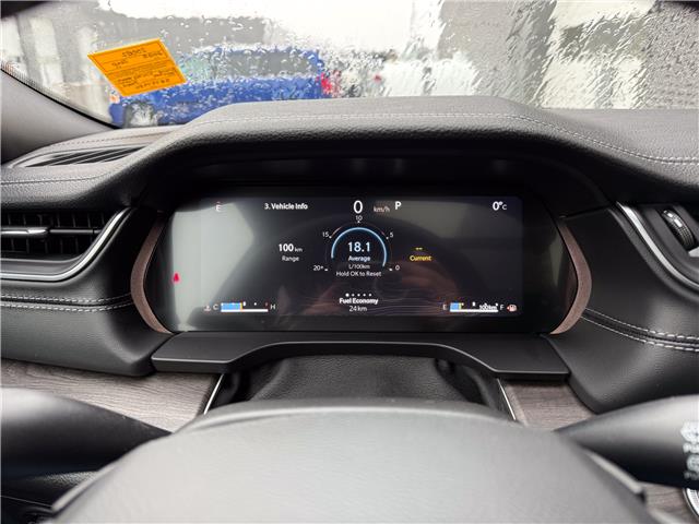 2025 Jeep Grand Cherokee Limited (Stk: 25582) in London - Image 16 of 27