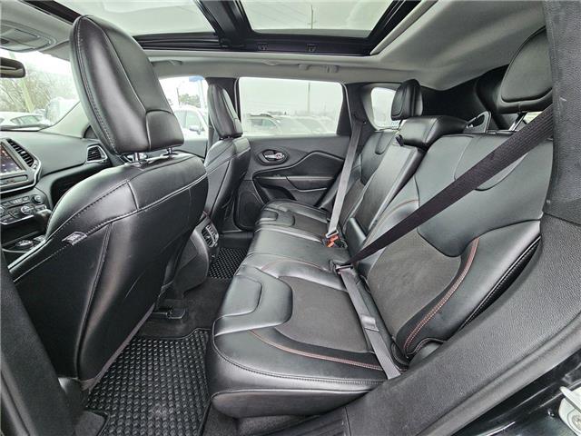2022 Jeep Cherokee Trailhawk (Stk: 2105766A) in Whitby - Image 14 of 16