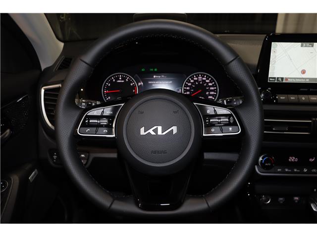 2023 Kia Seltos SX Turbo w/Burgundy Interior (Stk: 25616A) in Edmonton - Image 26 of 28