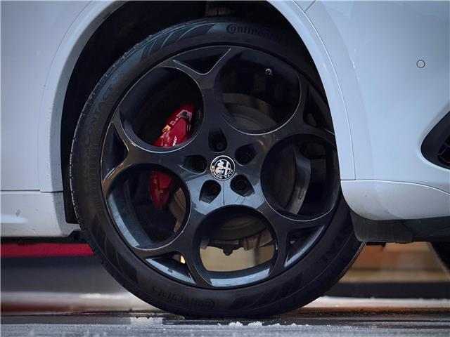 2023 Alfa Romeo Stelvio ti (Stk: 429U) in Toronto - Image 6 of 30