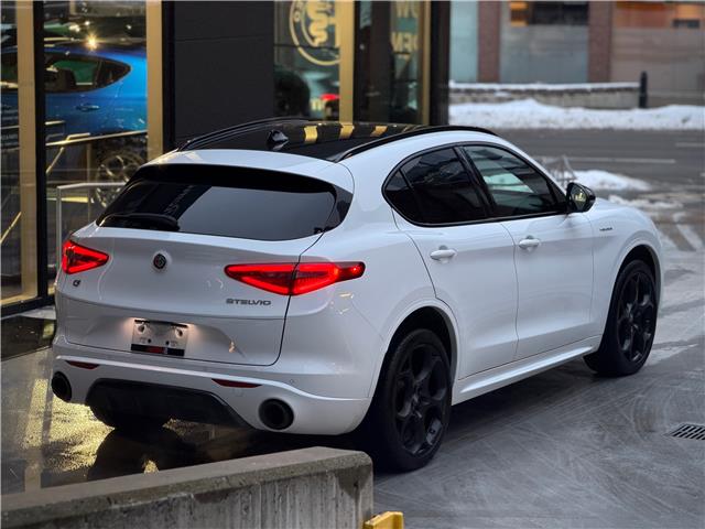 2023 Alfa Romeo Stelvio ti (Stk: 429U) in Toronto - Image 8 of 30