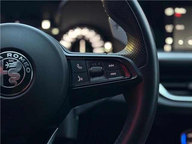 2023 Alfa Romeo Stelvio ti (Stk: 429U) in Toronto - Image 13 of 30
