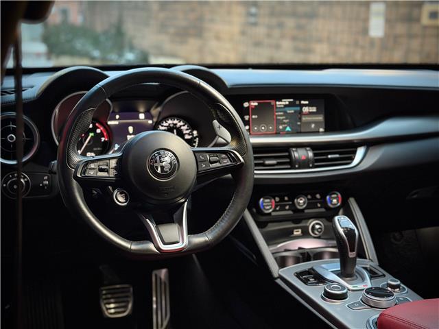 2023 Alfa Romeo Stelvio ti (Stk: 429U) in Toronto - Image 19 of 30