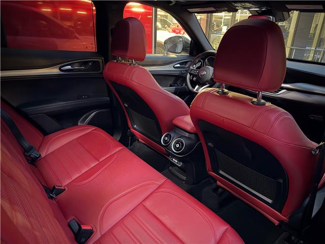 2023 Alfa Romeo Stelvio ti (Stk: 429U) in Toronto - Image 24 of 30