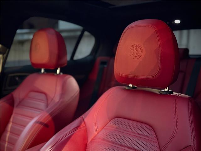 2023 Alfa Romeo Stelvio ti (Stk: 429U) in Toronto - Image 28 of 30