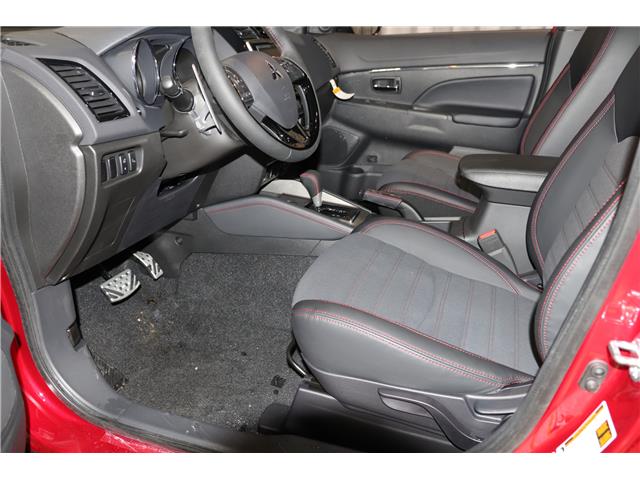 2026 Mitsubishi RVR NOIR (Stk: R26208) in Edmonton - Image 11 of 23