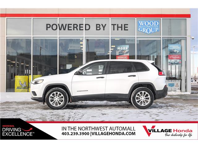 2019 Jeep Cherokee Sport (Stk: B8967A) in Calgary - Image 2 of 8 2019 Jeep Cherokee Sport (Stk: B8967A) in Calgary - Image 2 of 8
