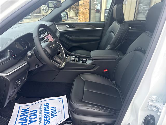 2025 Jeep Grand Cherokee Limited (Stk: 5T98) in Blenheim - Image 8 of 12 2025 Jeep Grand Cherokee Limited (Stk: 5T98) in Blenheim - Image 8 of 12
