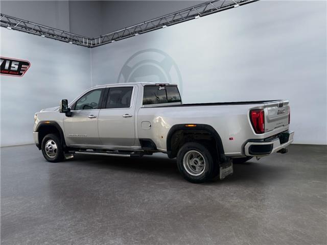 2022 GMC Sierra 3500HD Denali (Stk: 380244) in Claresholm - Image 3 of 15