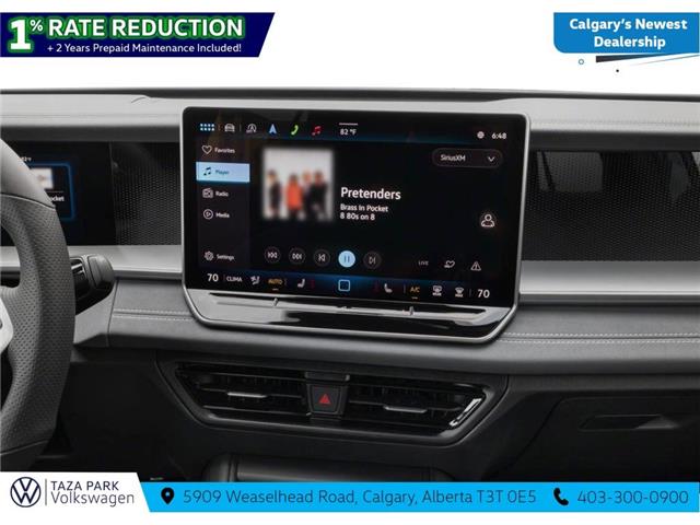 2026 Volkswagen Tiguan Comfortline R-Line Black Edition (Stk: TT-023) in Calgary - Image 7 of 11