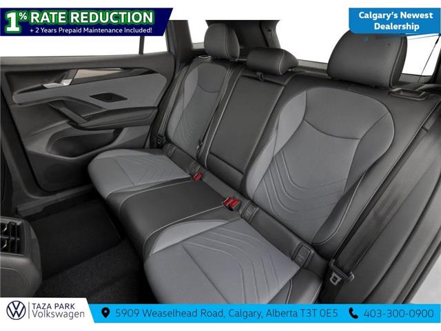 2026 Volkswagen Tiguan Comfortline R-Line Black Edition (Stk: TT-023) in Calgary - Image 9 of 11