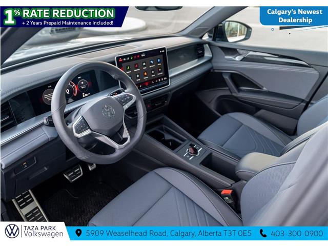 2026 Volkswagen Tiguan Comfortline R-Line Black Edition (Stk: TT-059) in Calgary - Image 14 of 25