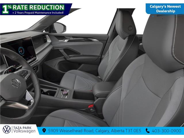 2026 Volkswagen Tiguan Comfortline R-Line Black Edition (Stk: TT-139) in Calgary - Image 6 of 12
