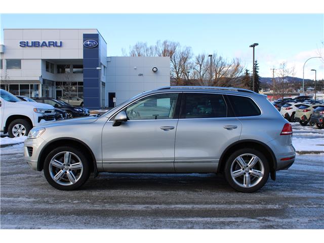 2017 Volkswagen Touareg 3.6L Execline (Stk: 01352U) in Cranbrook - Image 7 of 28
