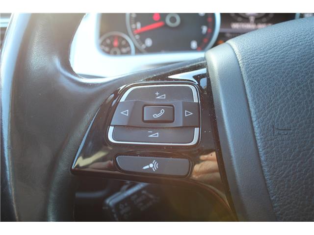 2017 Volkswagen Touareg 3.6L Execline (Stk: 01352U) in Cranbrook - Image 19 of 28