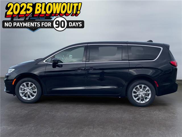 2025 Chrysler Pacifica Select (Stk: 30452) in Fort Macleod - Image 2 of 26