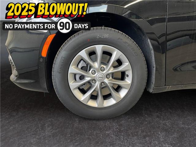 2025 Chrysler Pacifica Select (Stk: 30452) in Fort Macleod - Image 9 of 26
