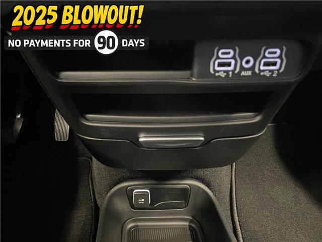 2025 Chrysler Pacifica Select (Stk: 30452) in Fort Macleod - Image 25 of 26