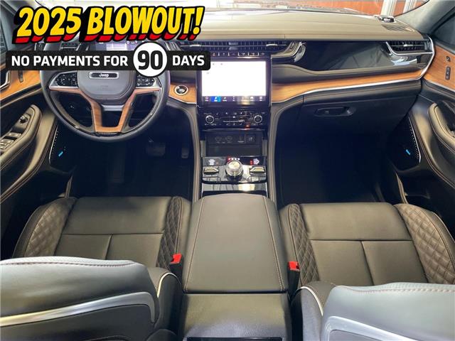 2025 Jeep Grand Cherokee L Summit (Stk: 25002) in Fort Macleod - Image 12 of 33