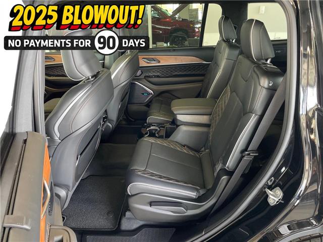 2025 Jeep Grand Cherokee L Summit (Stk: 25002) in Fort Macleod - Image 16 of 33