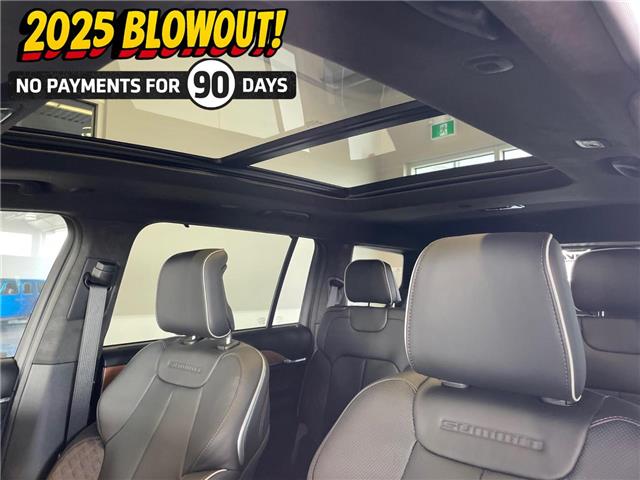 2025 Jeep Grand Cherokee L Summit (Stk: 25002) in Fort Macleod - Image 23 of 33