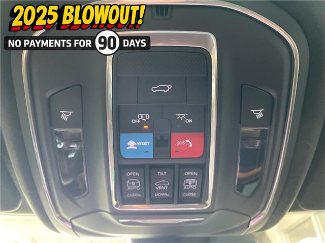 2025 Jeep Grand Cherokee L Summit (Stk: 25002) in Fort Macleod - Image 24 of 33