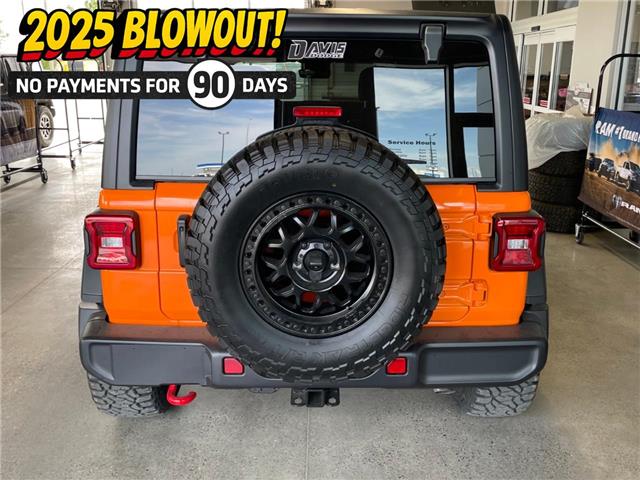 2025 Jeep Wrangler Rubicon (Stk: 30053) in Fort Macleod - Image 5 of 28