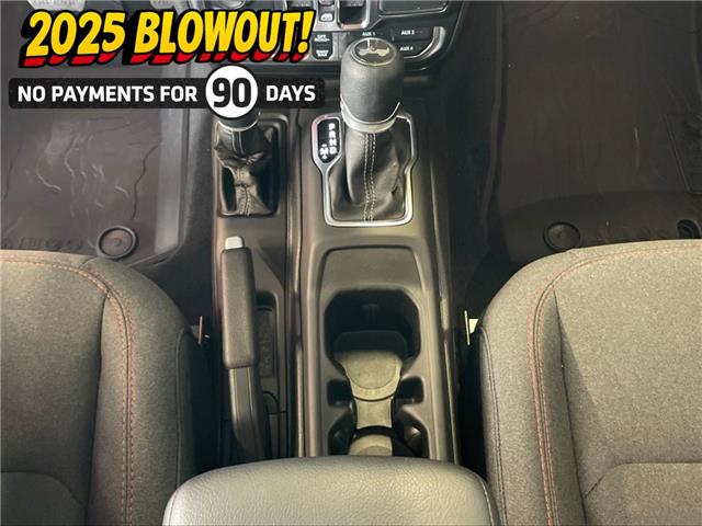 2025 Jeep Wrangler Rubicon (Stk: 30053) in Fort Macleod - Image 13 of 28