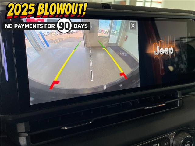 2025 Jeep Wrangler Rubicon (Stk: 30053) in Fort Macleod - Image 24 of 28