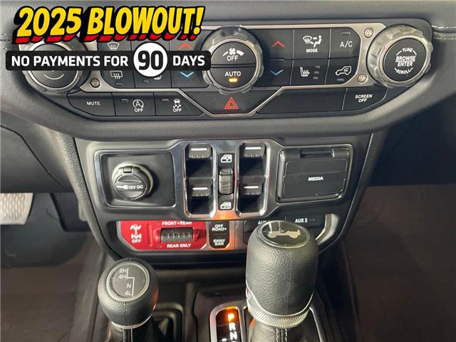2025 Jeep Wrangler Rubicon (Stk: 30053) in Fort Macleod - Image 26 of 28