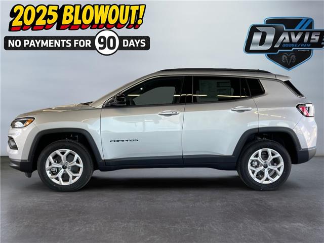 2025 Jeep Compass North (Stk: 30095) in Fort Macleod - Image 2 of 25