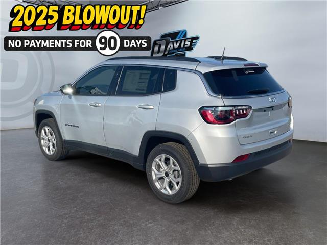 2025 Jeep Compass North (Stk: 30095) in Fort Macleod - Image 3 of 25