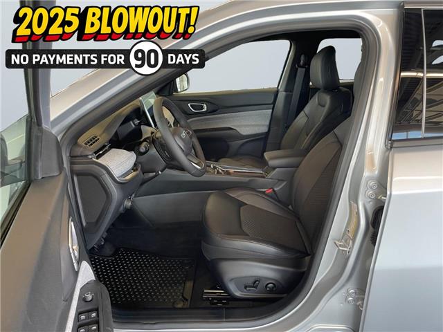 2025 Jeep Compass North (Stk: 30095) in Fort Macleod - Image 9 of 25