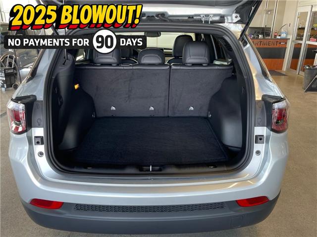 2025 Jeep Compass North (Stk: 30095) in Fort Macleod - Image 24 of 25